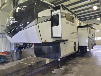 2022 JAYCO NORTHPOINT 377RLBH